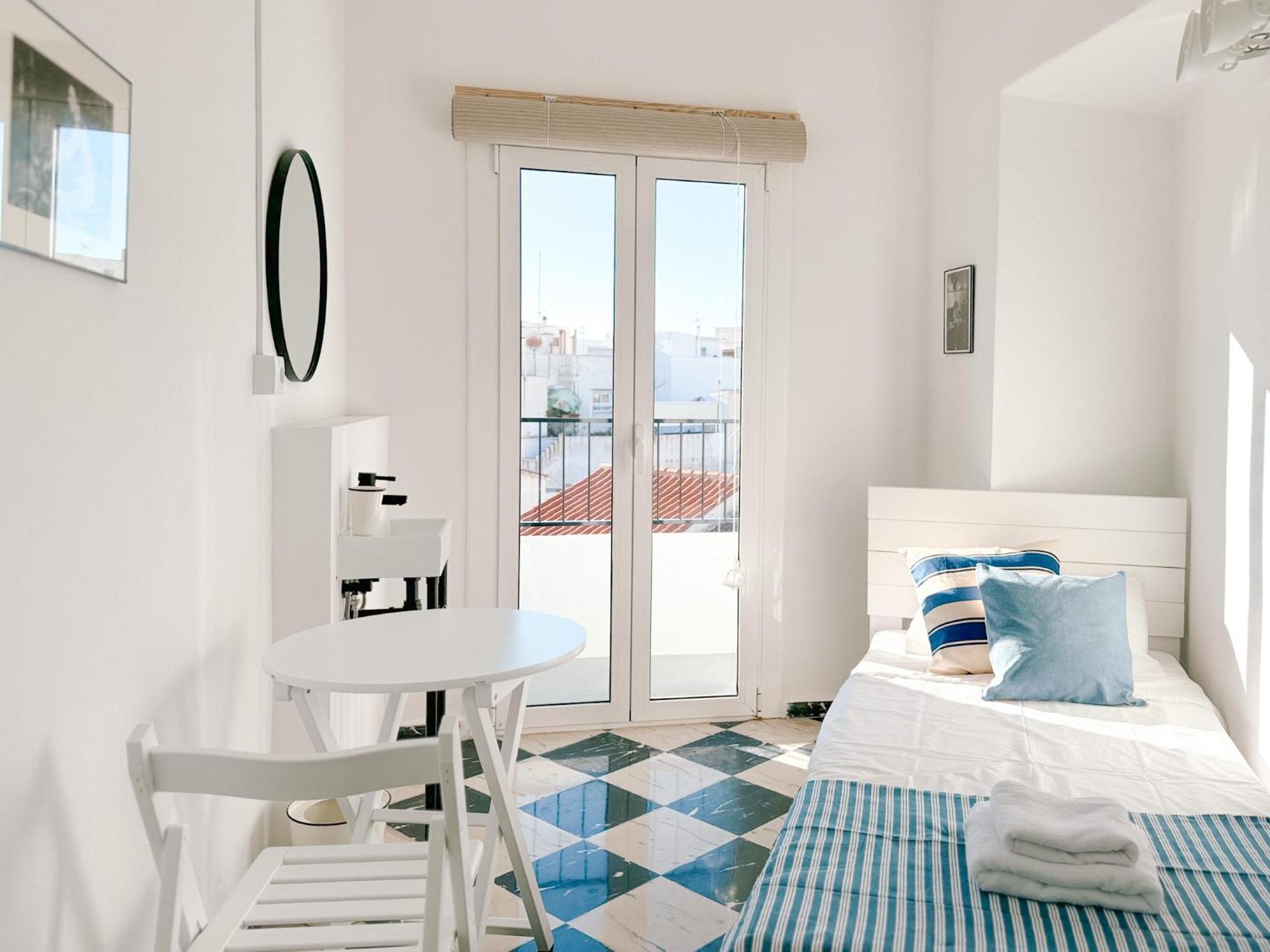 Hostal Sa Roqueta Mahon Экстерьер фото